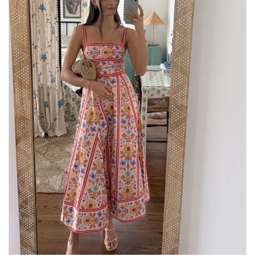 [FOUND] ISO: Hill House Home Margot Dress - Size: Small